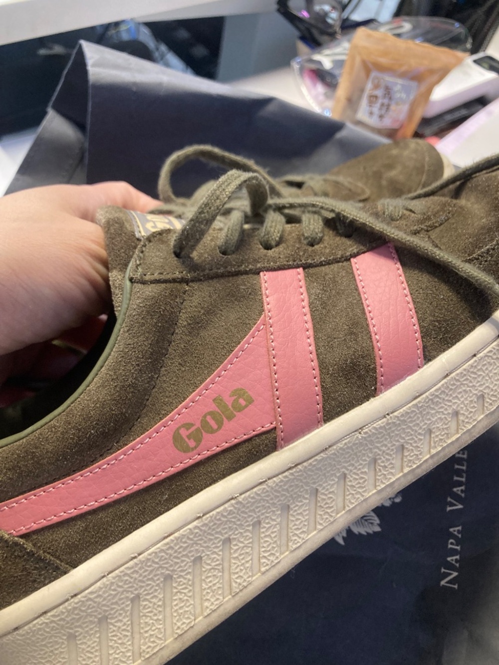 Like new Gola women’s 10 brown and pink suede upper sneakers - Picture 4 of 11